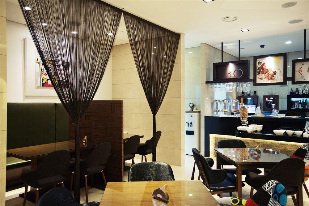 N Fourseason Hotel Myeongdong Seoul Exterior foto